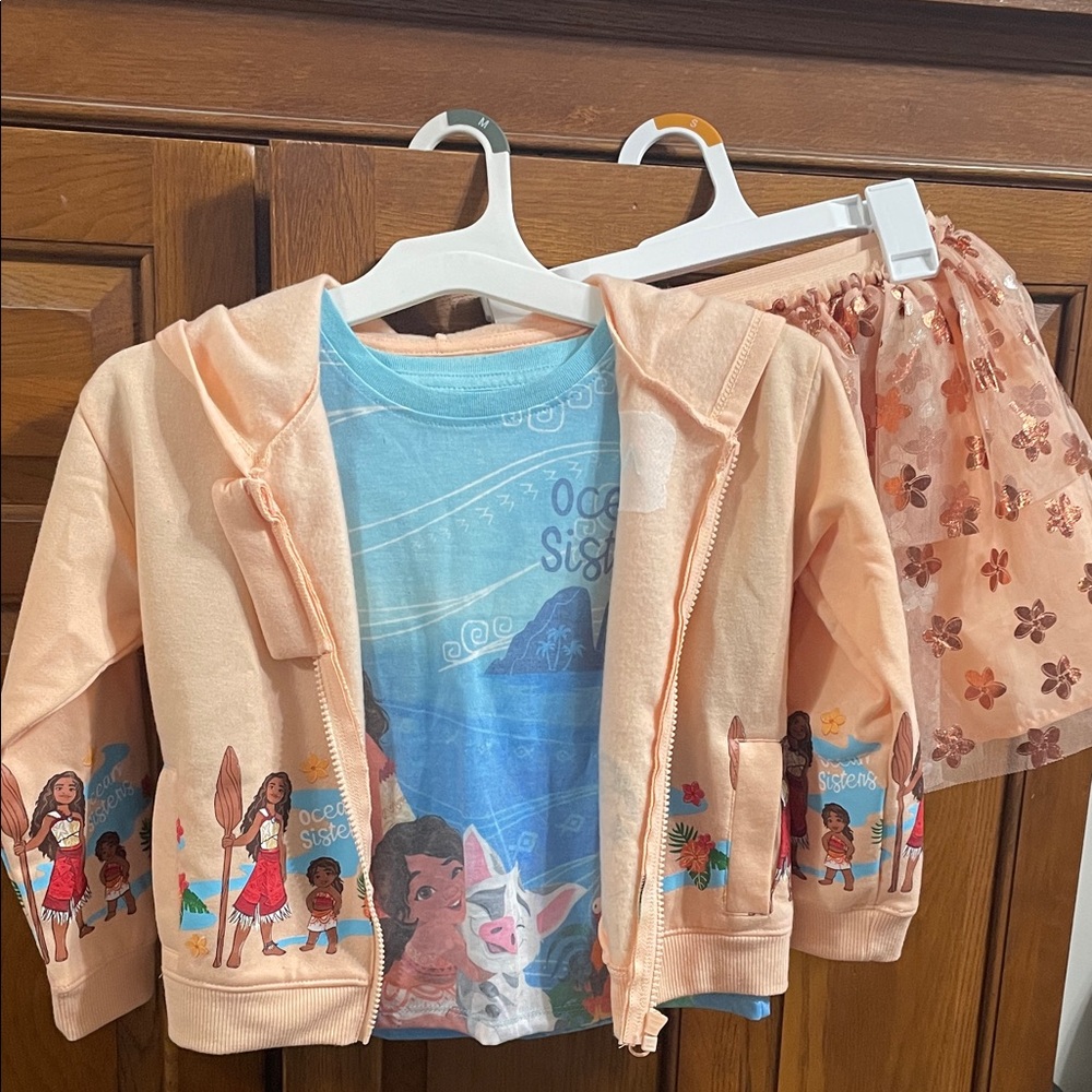 Moana Peach Hoodie & Tee Set with Floral Skirt 3 pc Sz. 6 NWOT cute skirt too
